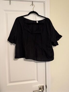 bp Black Short-Sleeve Peasant Blouse with Pintuck Detail